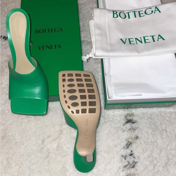 Bottega Veneta mules - Picture 2 of 6